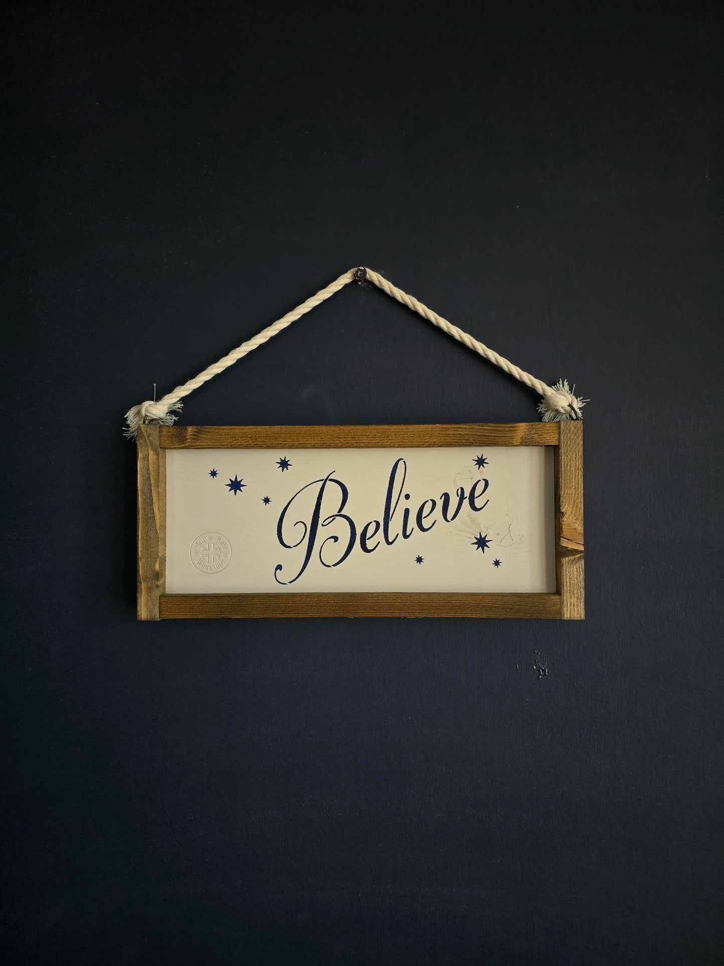 Rustic Christmas 'Believe' sign