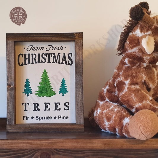 Wooden Christmas tree sign