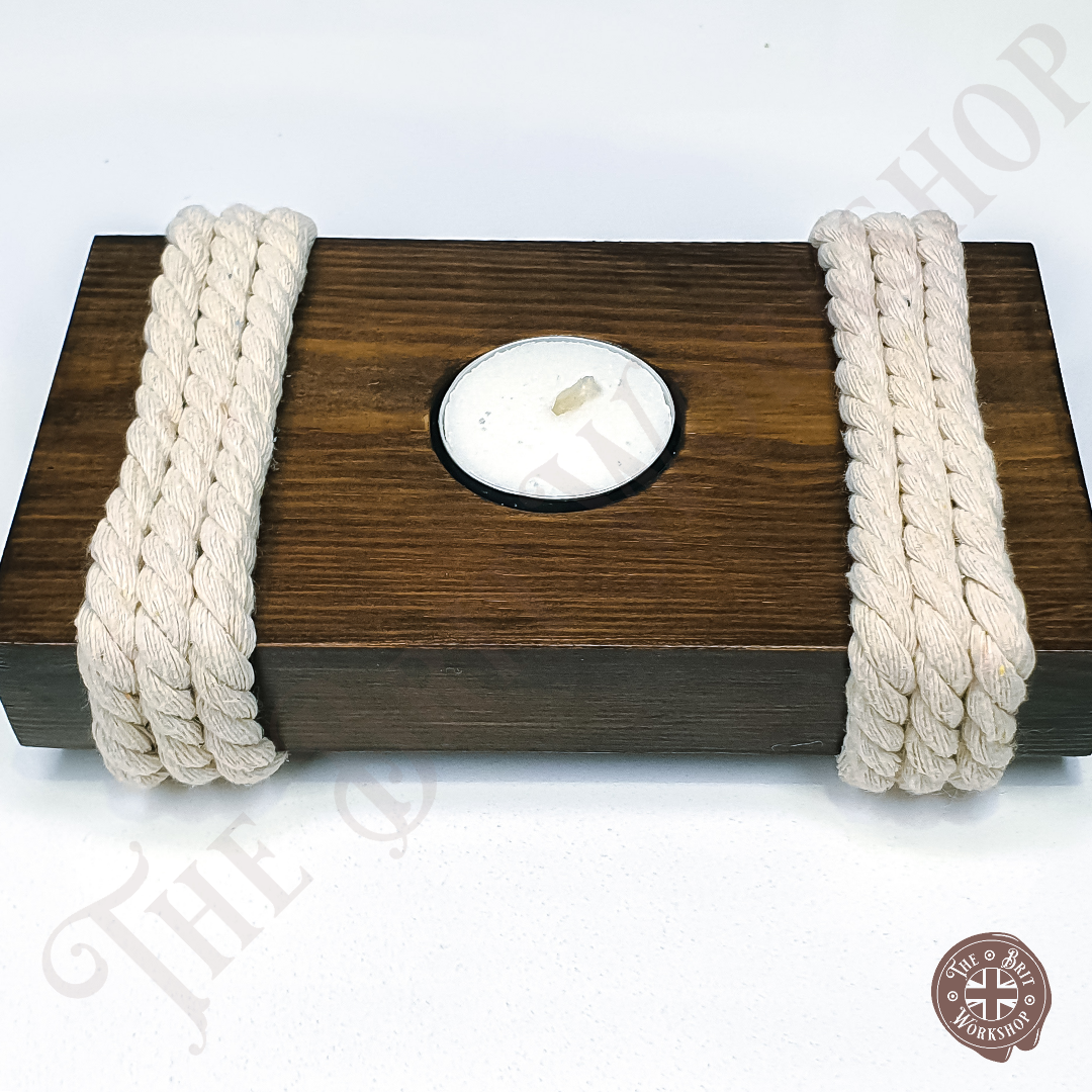 Rope on wood tealight candle holder