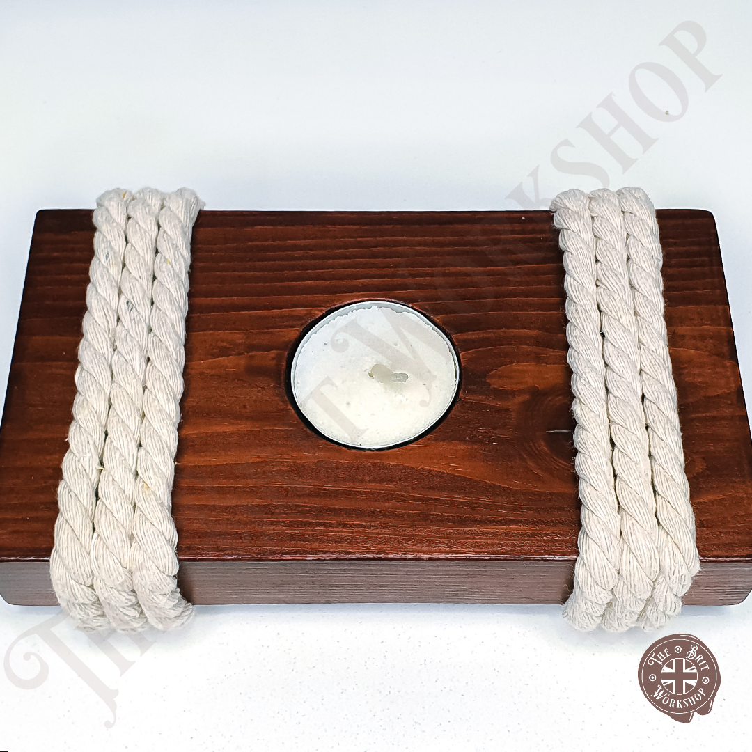 Rope on wood tealight candle holder